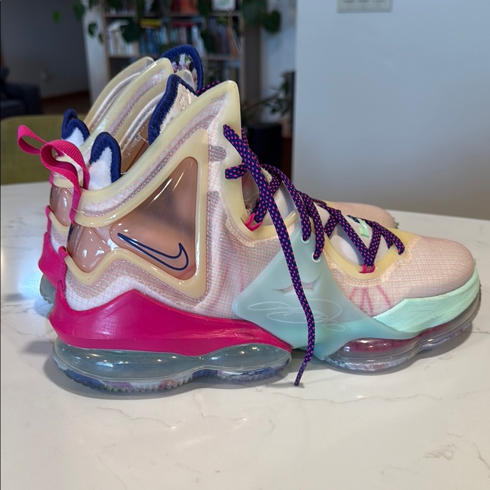 Lebron 19 - image 3
